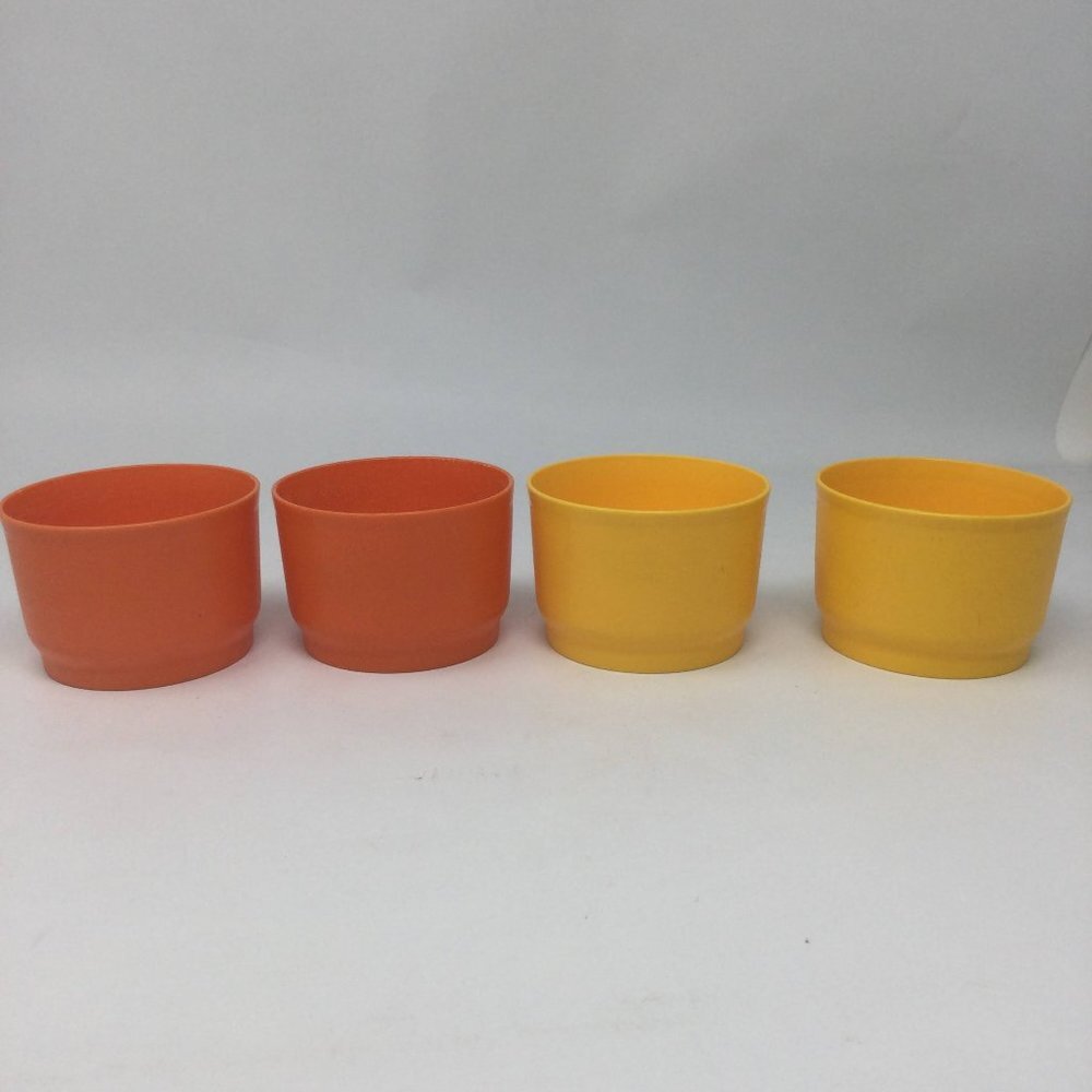 Vintage Tupperware Snack Cups 2 Orange 2 Yellow